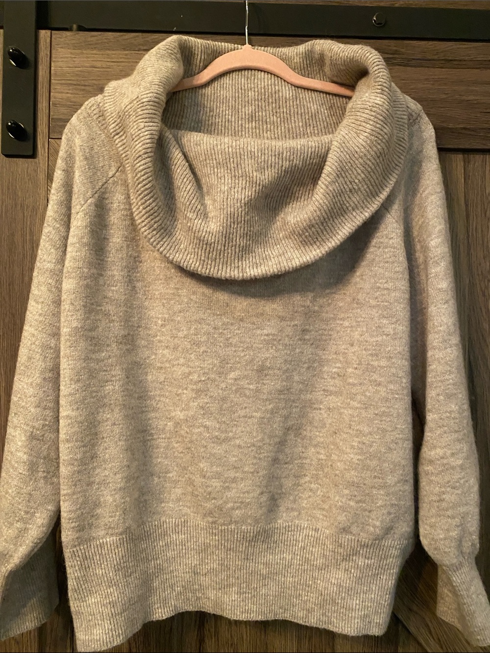 H&M Women's Cozy Cowl Neck Pullover Sweater Beige Knit Size Large L